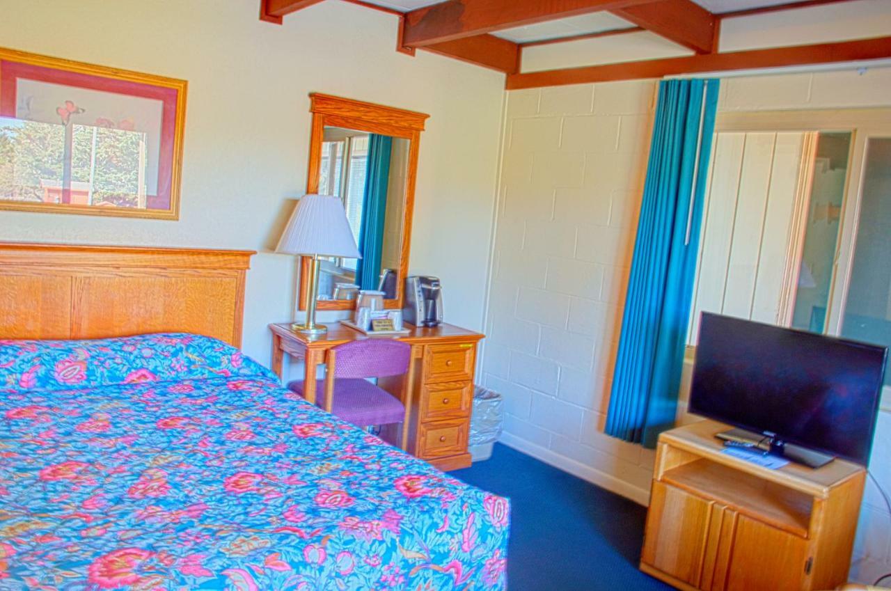 קרסנט סיטי Crescent Beach Motel חדר תמונה