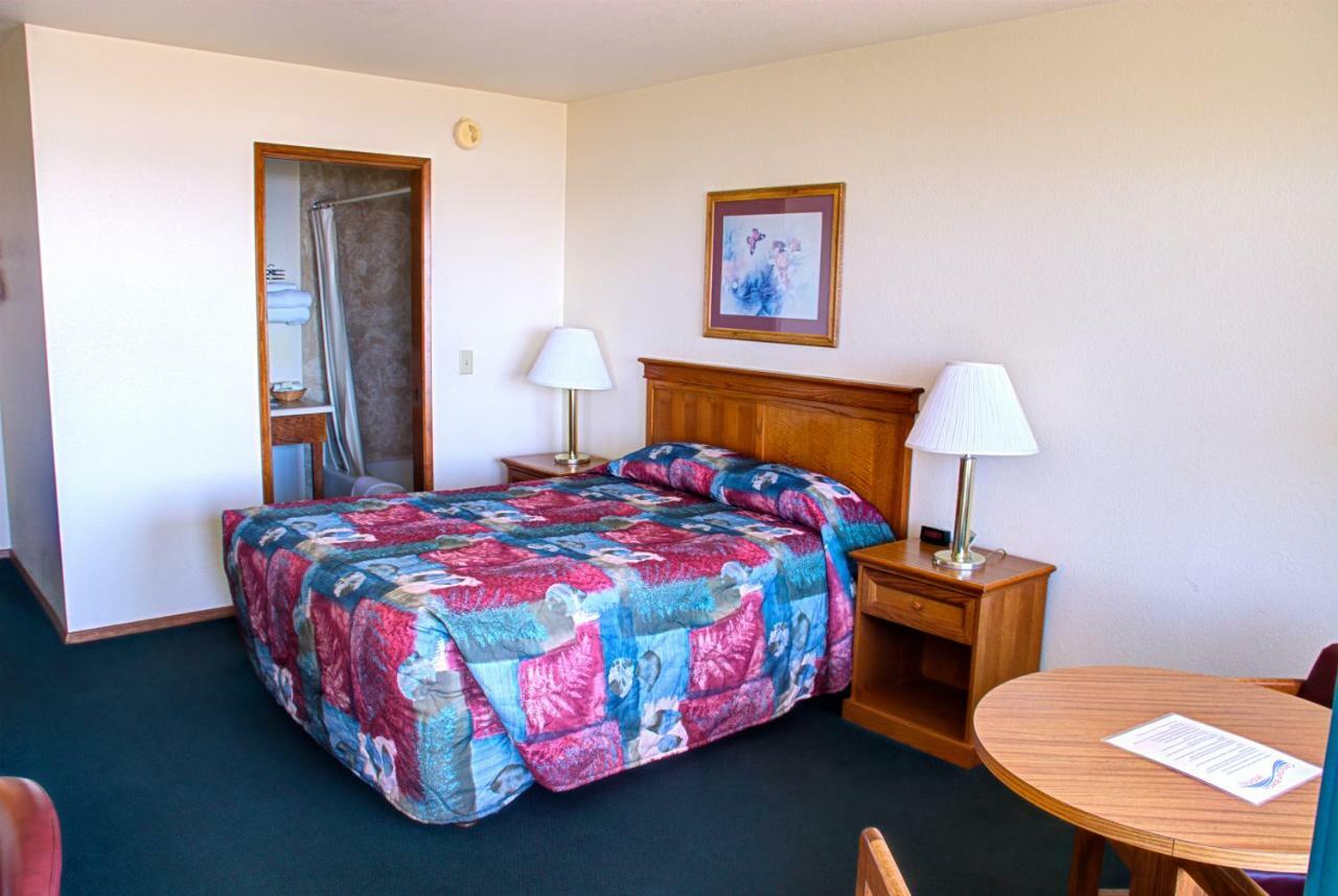 קרסנט סיטי Crescent Beach Motel חדר תמונה