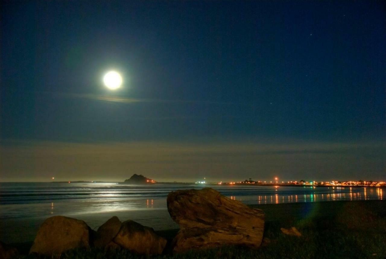 קרסנט סיטי Crescent Beach Motel מראה חיצוני תמונה